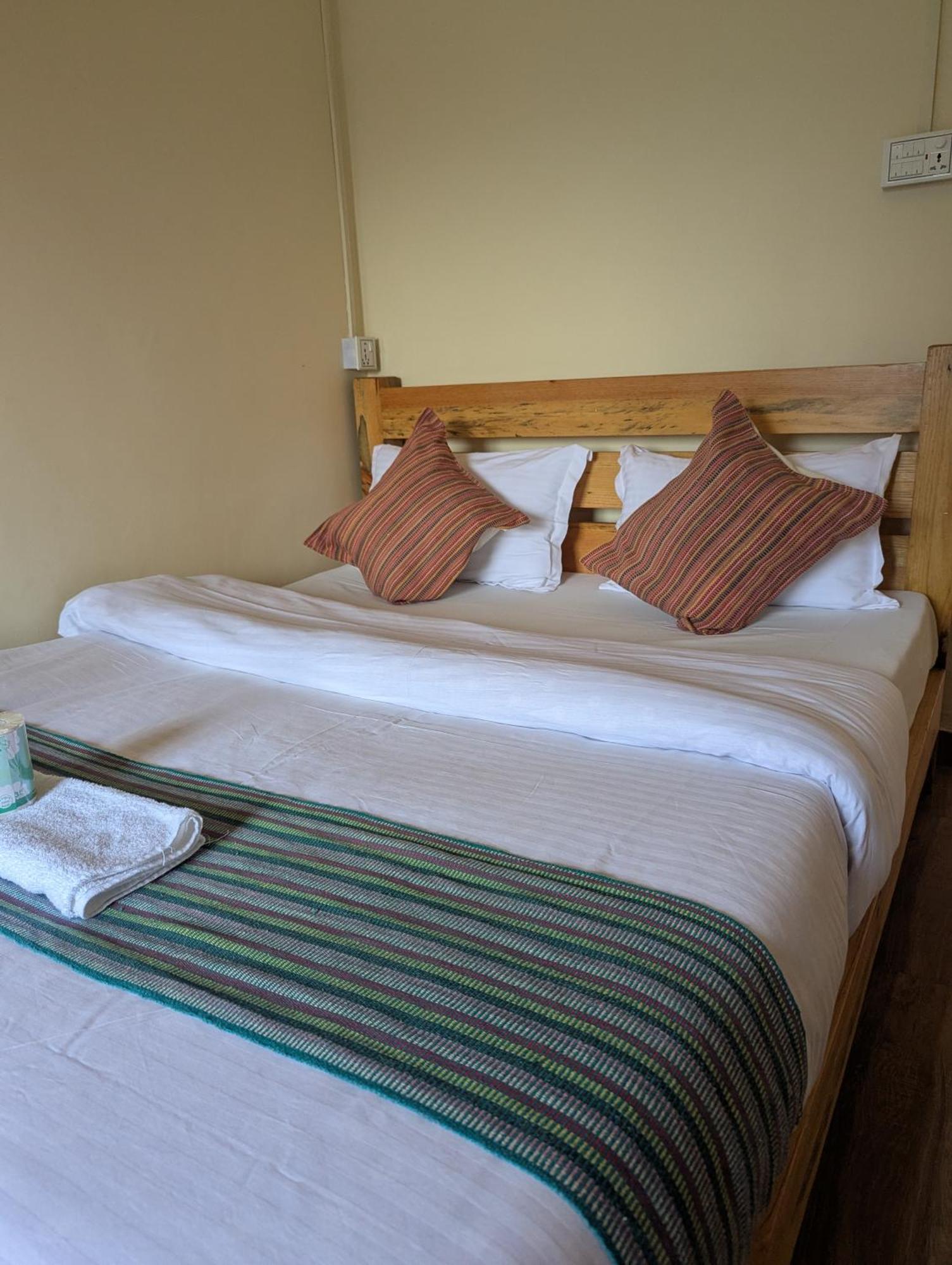 Santoshi Guest House, Pokhara Chambre photo